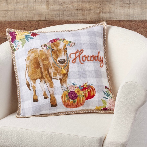 The Pioneer Woman Accents The Pioneer Woman Harvest Cow Decorative